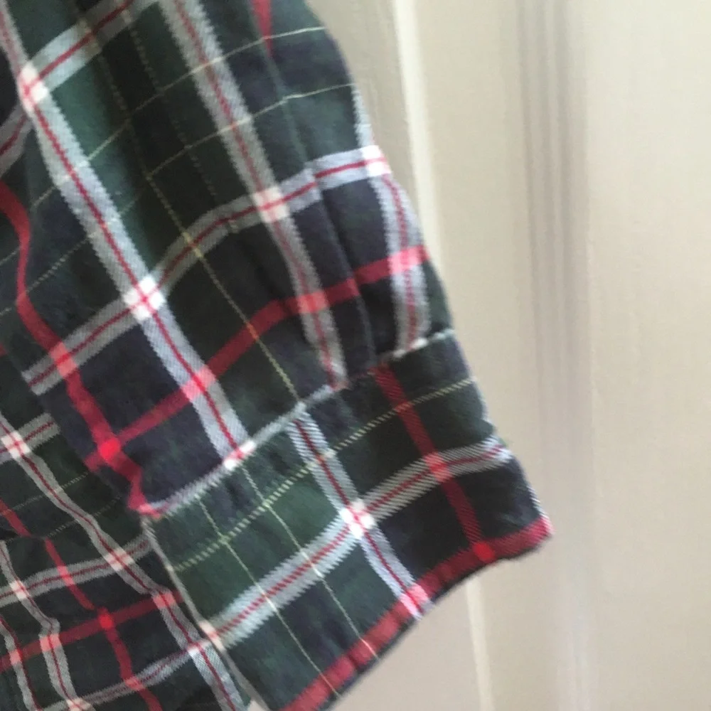 FINAL MARKDOWN Little boys class club shirt 3 3t
